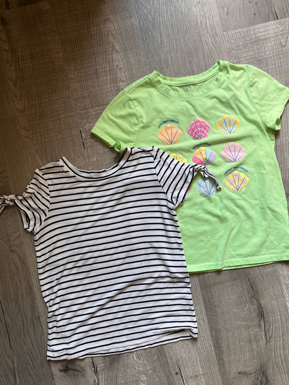 Girls Short Sleeve Tee bundle - Graphic tee